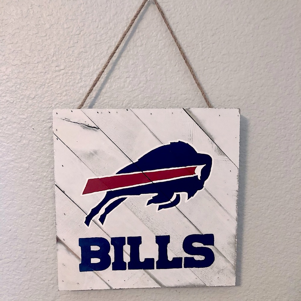 Buffalo Bills wooden sign